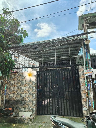NHÀ 3 PHÒNG TÂN XUÂN