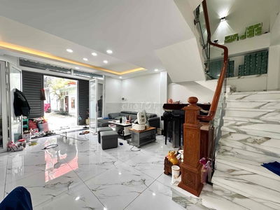 NHÀ 5 TẦNG MỚI ĐẸP, OTO NGỦ TRONG NHÀ, BÌNH THẠNH